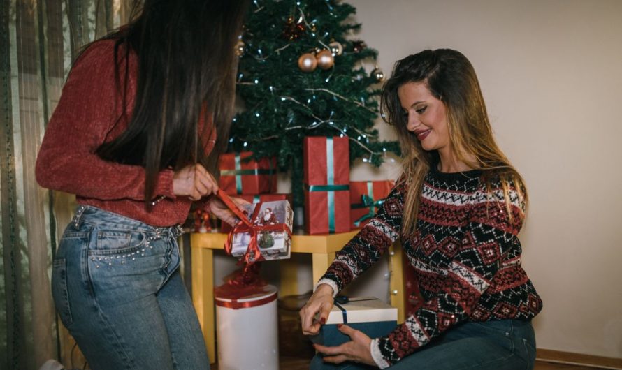 Pourquoi les pulls de Noël sont le meilleur moyen de répandre la joie des fêtes ?